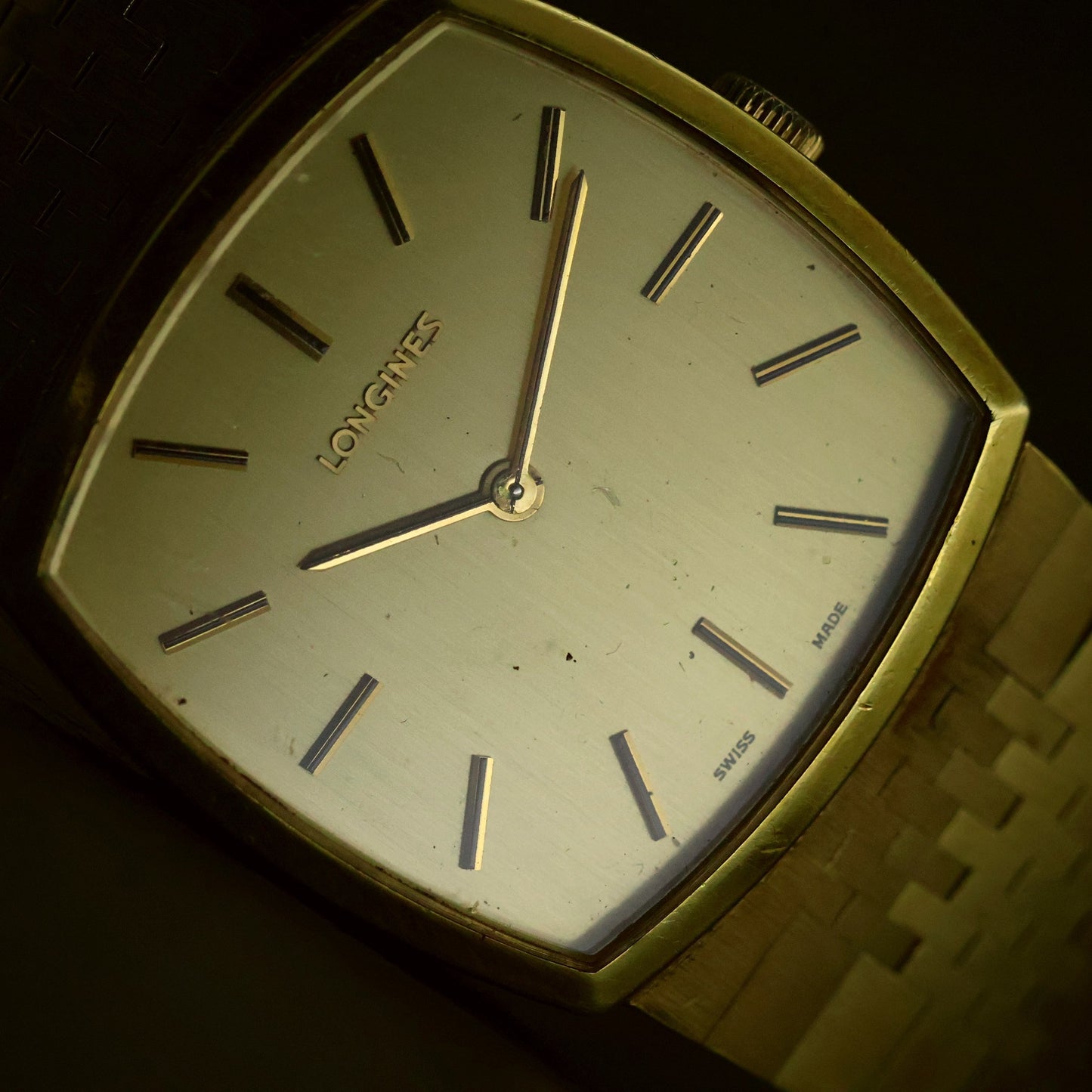 Longines Tonneau | Champagne Dial | Gold-Tone Case | Brick Bracelet