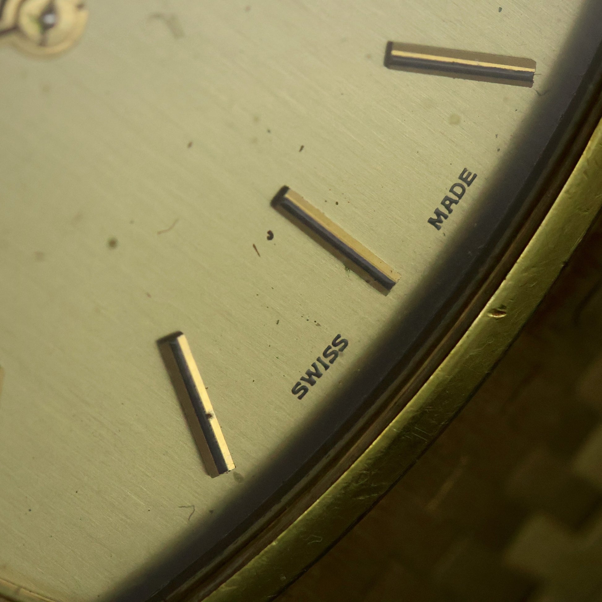 Longines Tonneau | Champagne Dial | Gold-Tone Case | Brick Bracelet
