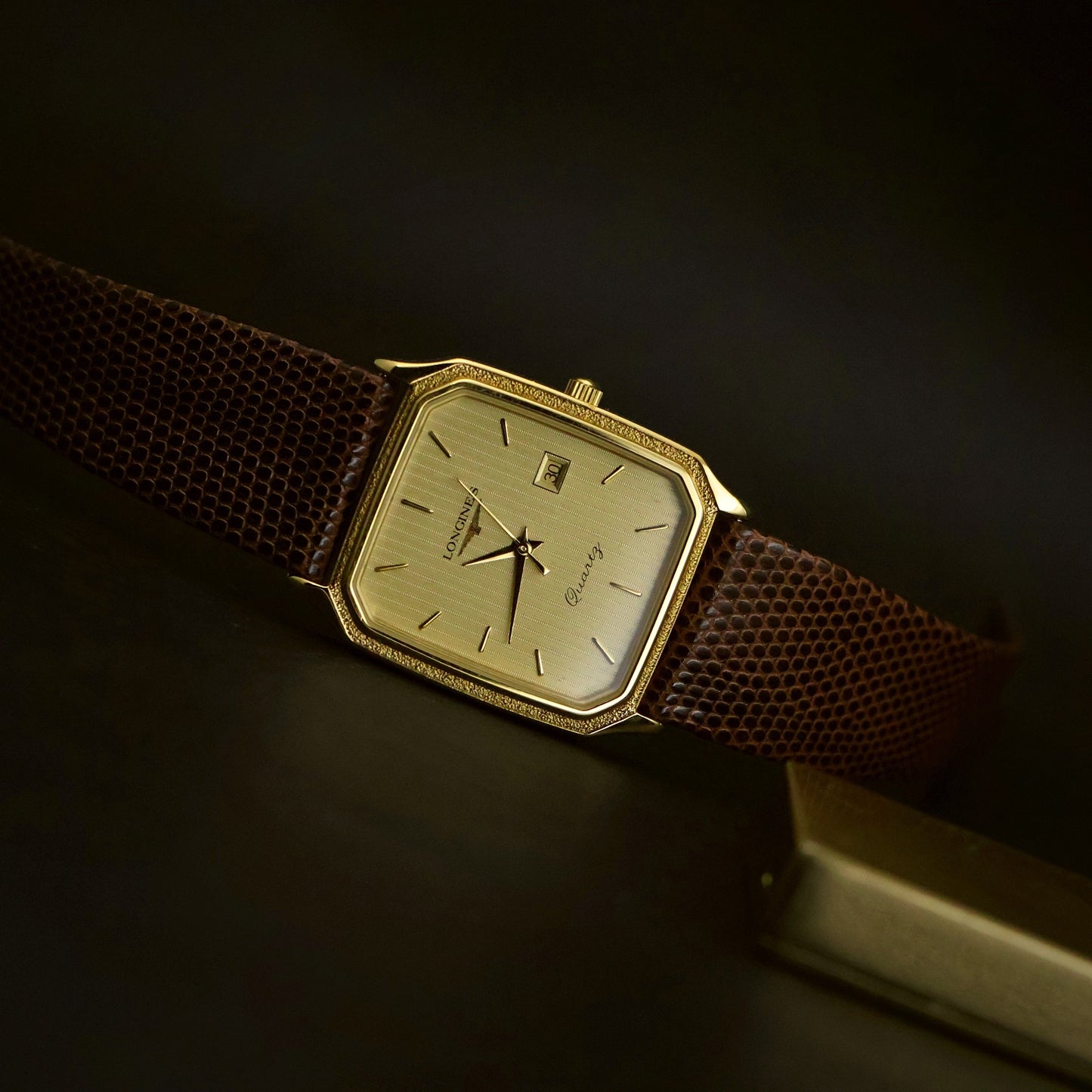 Longines Quartz | Champagne Lined Dial | Gold Rectangular Case | Date