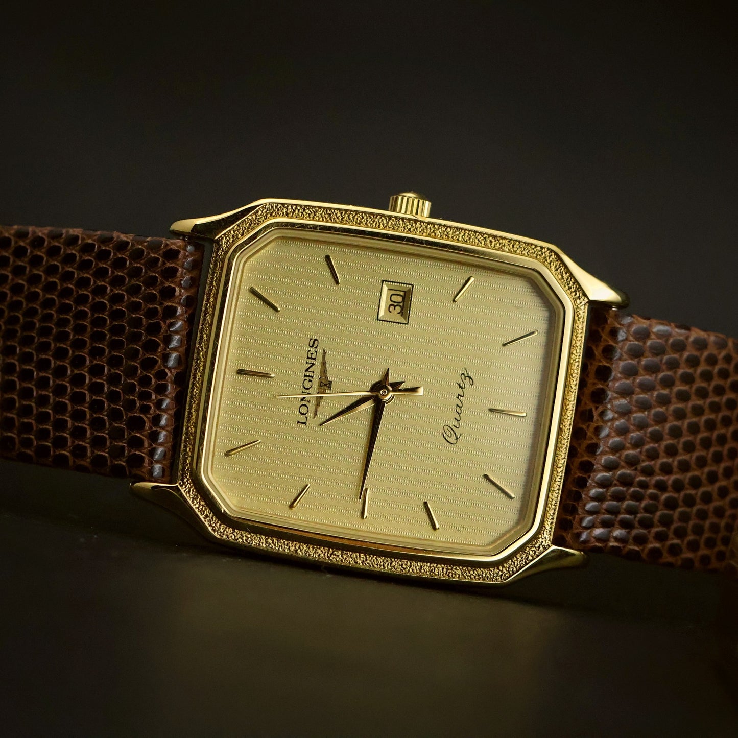 Longines Quartz | Champagne Lined Dial | Gold Rectangular Case | Date