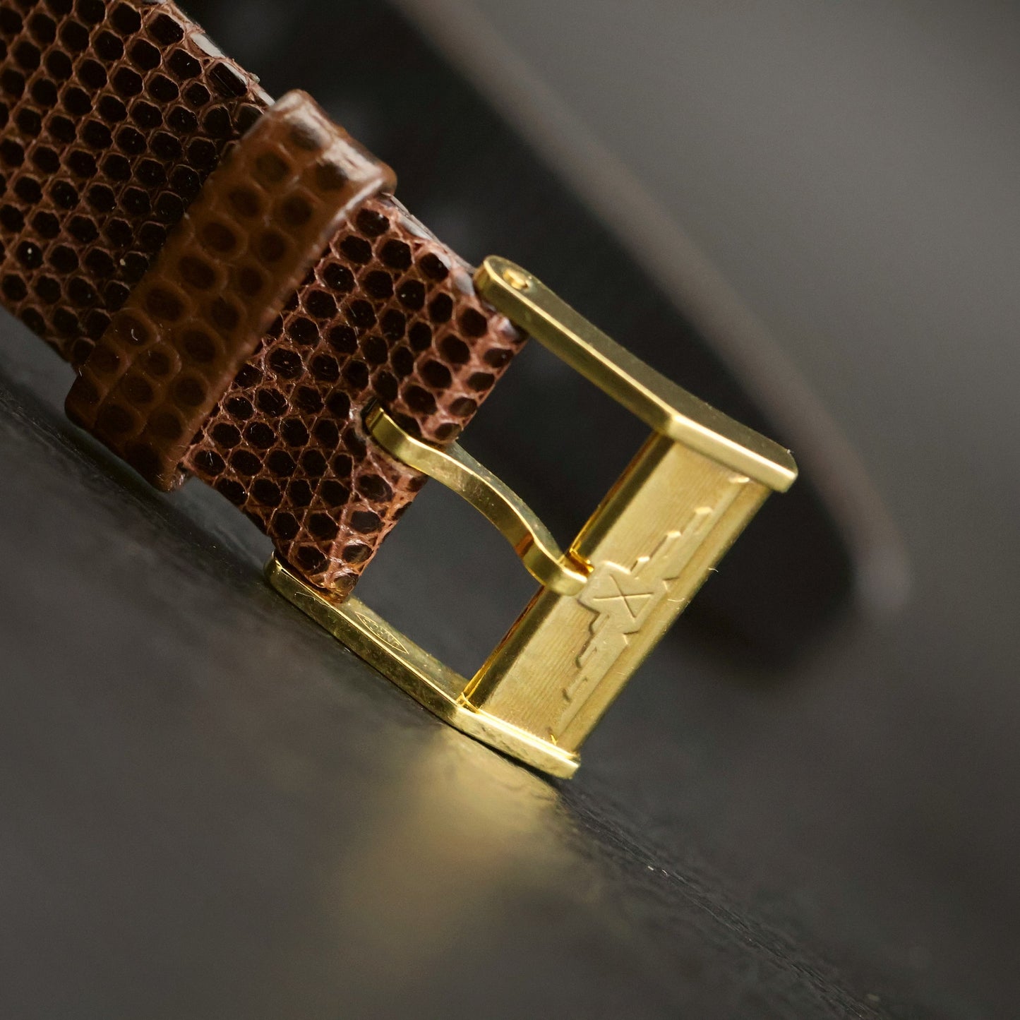 Longines Quartz | Champagne Lined Dial | Gold Rectangular Case | Date