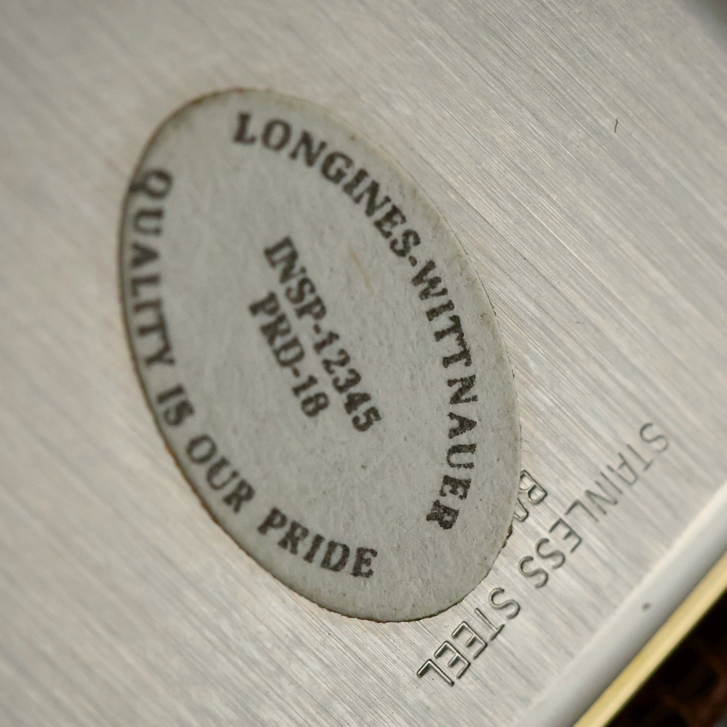 Longines Quartz | Champagne Lined Dial | Gold Rectangular Case | Date