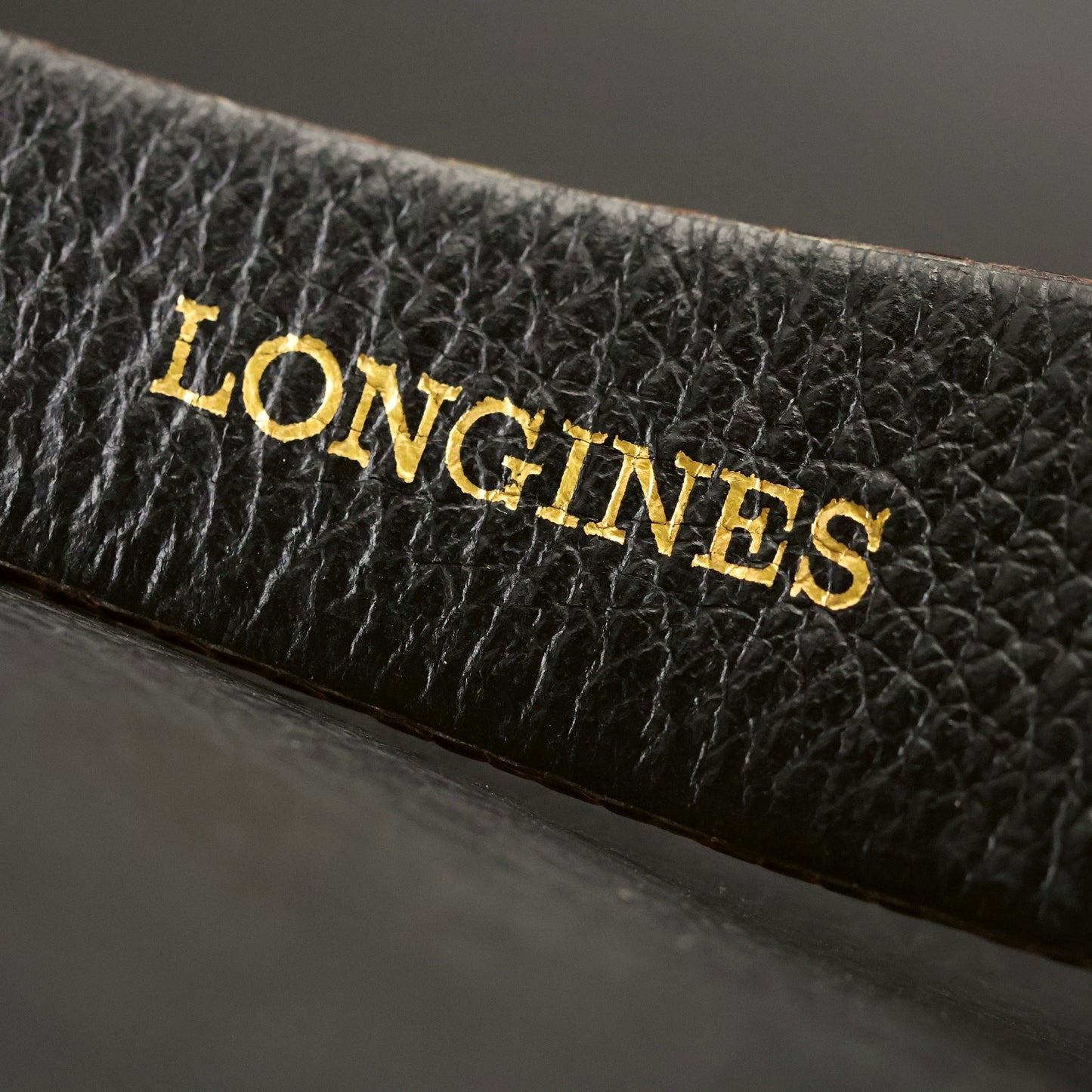 Longines Quartz | Champagne Lined Dial | Gold Rectangular Case | Date