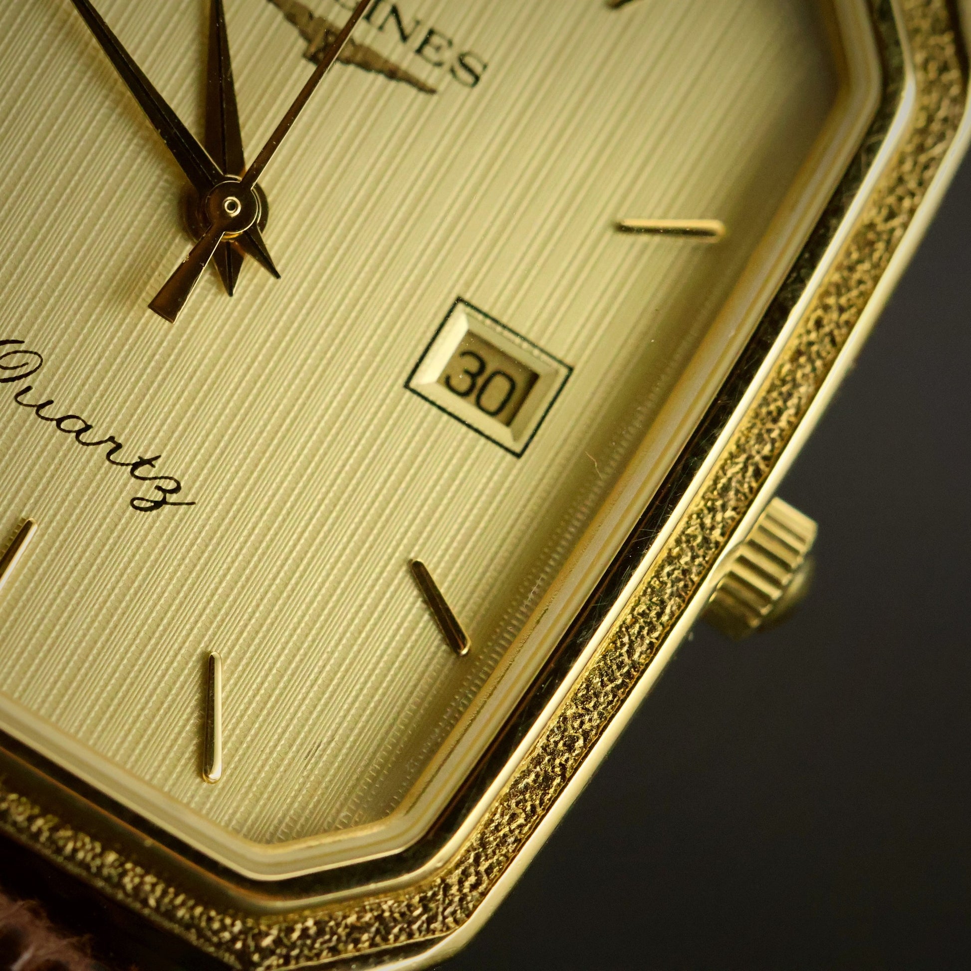 Longines Quartz | Champagne Lined Dial | Gold Rectangular Case | Date