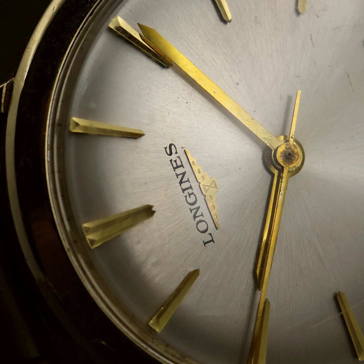 Longines Gents Dress | Silver Sunburst Dial | Gold Round Case