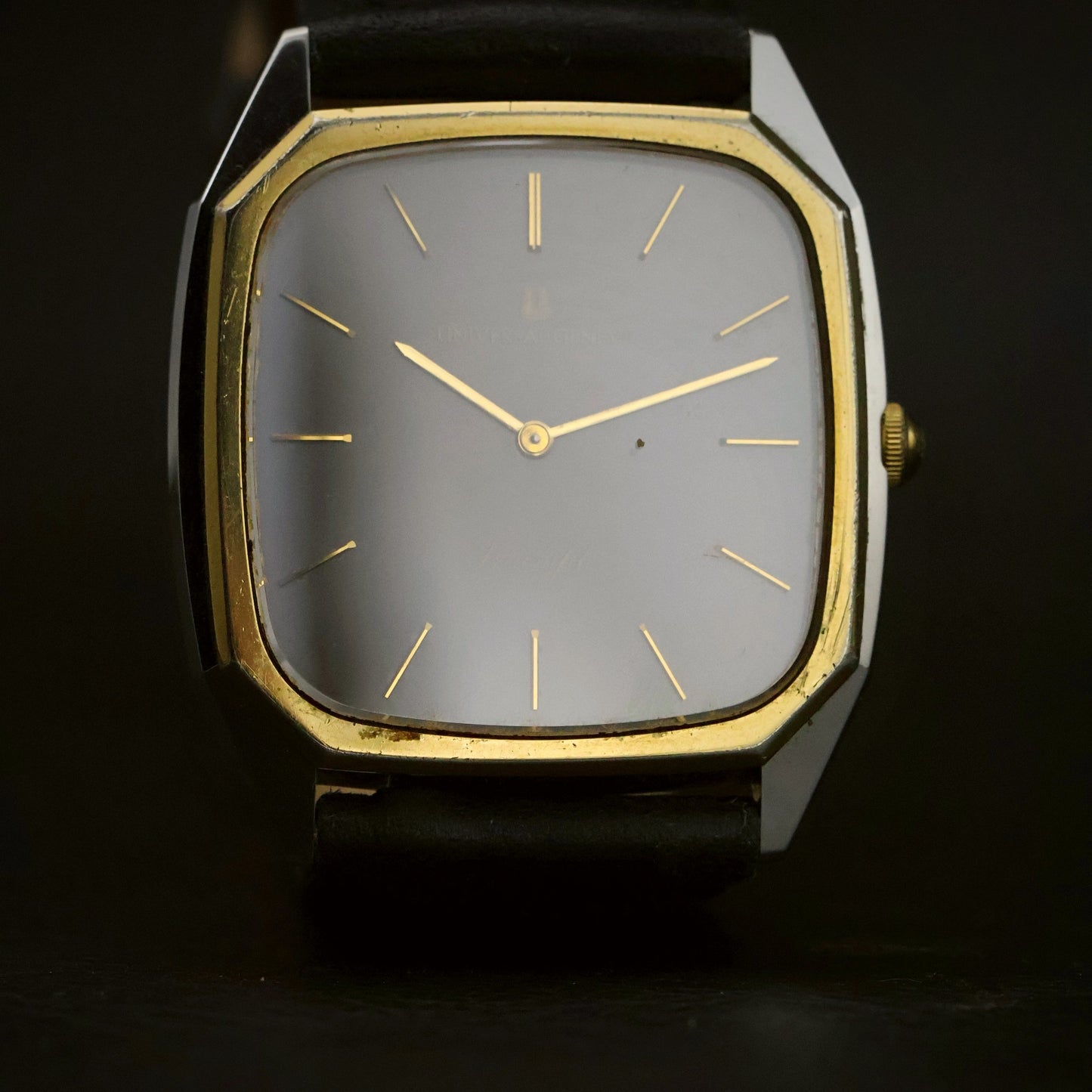 Universal Geneve Triumph | Charcoal Dial | Two-Tone Octagonal Case