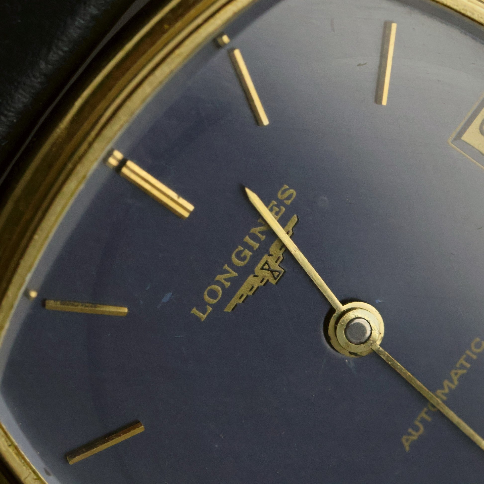 Longines Automatic | Navy Blue Dial | Gold Cushion Case | Date