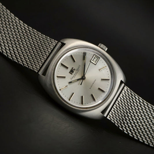 IWC Schaffhausen Electronic | Tuning-Fork | Silver Dial | Steel Cushion