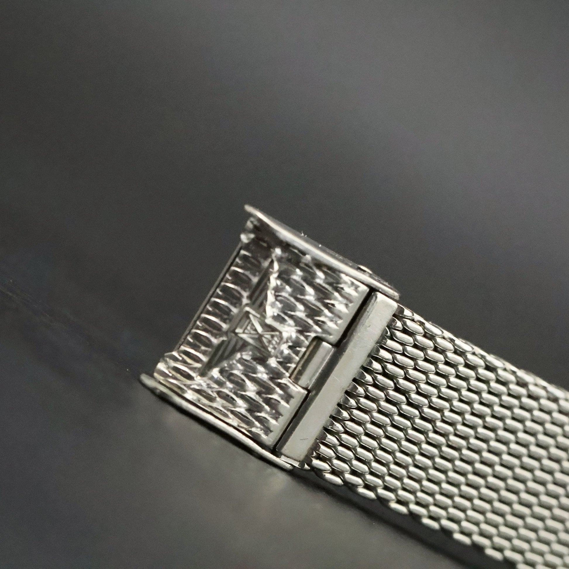 Longines Gents Square | Silver Dial | Gold-Filled Mesh | Boxed with Papers