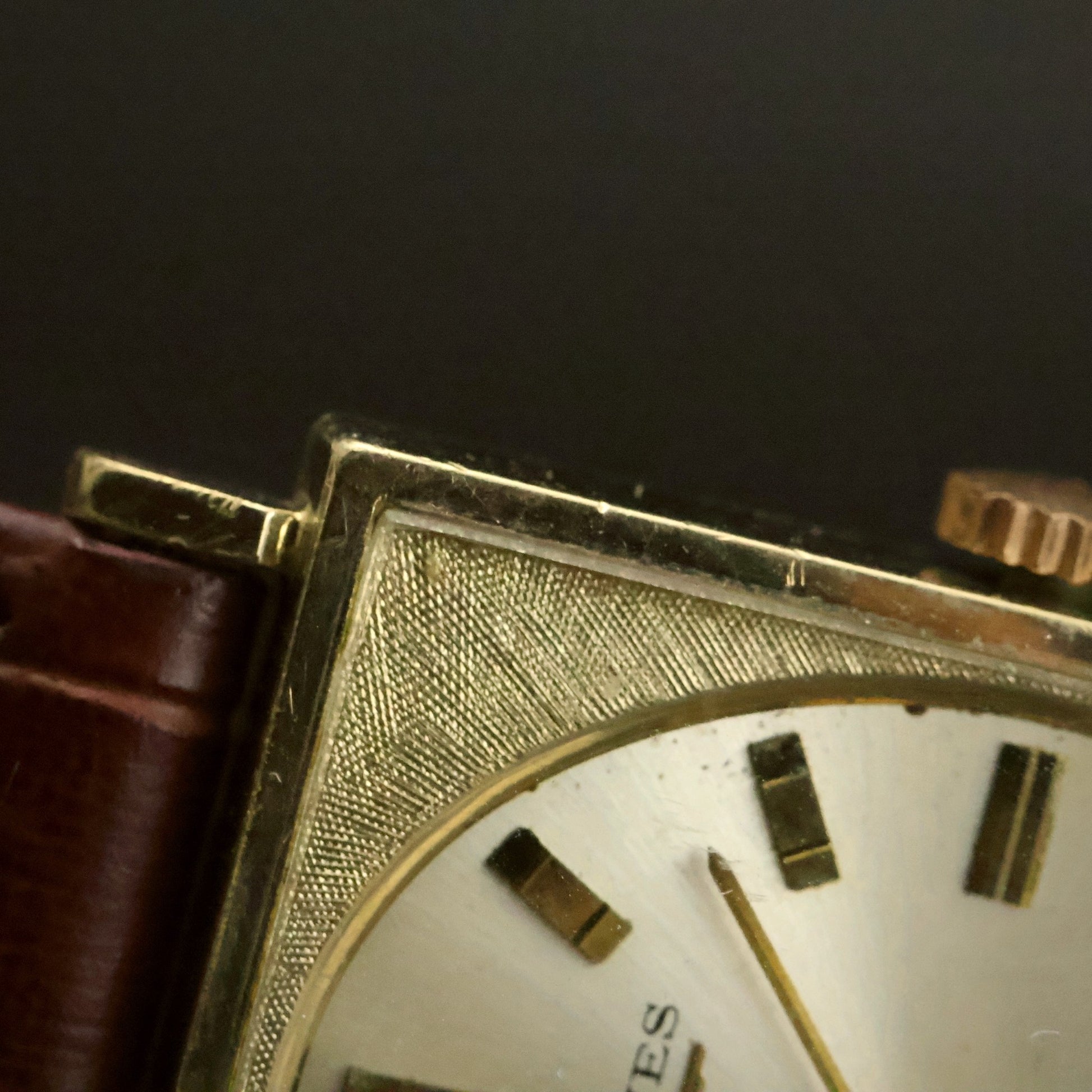 Longines | ChampagneOval Dial | 10K Gold Filled Square Case | Brown Leather, view 3