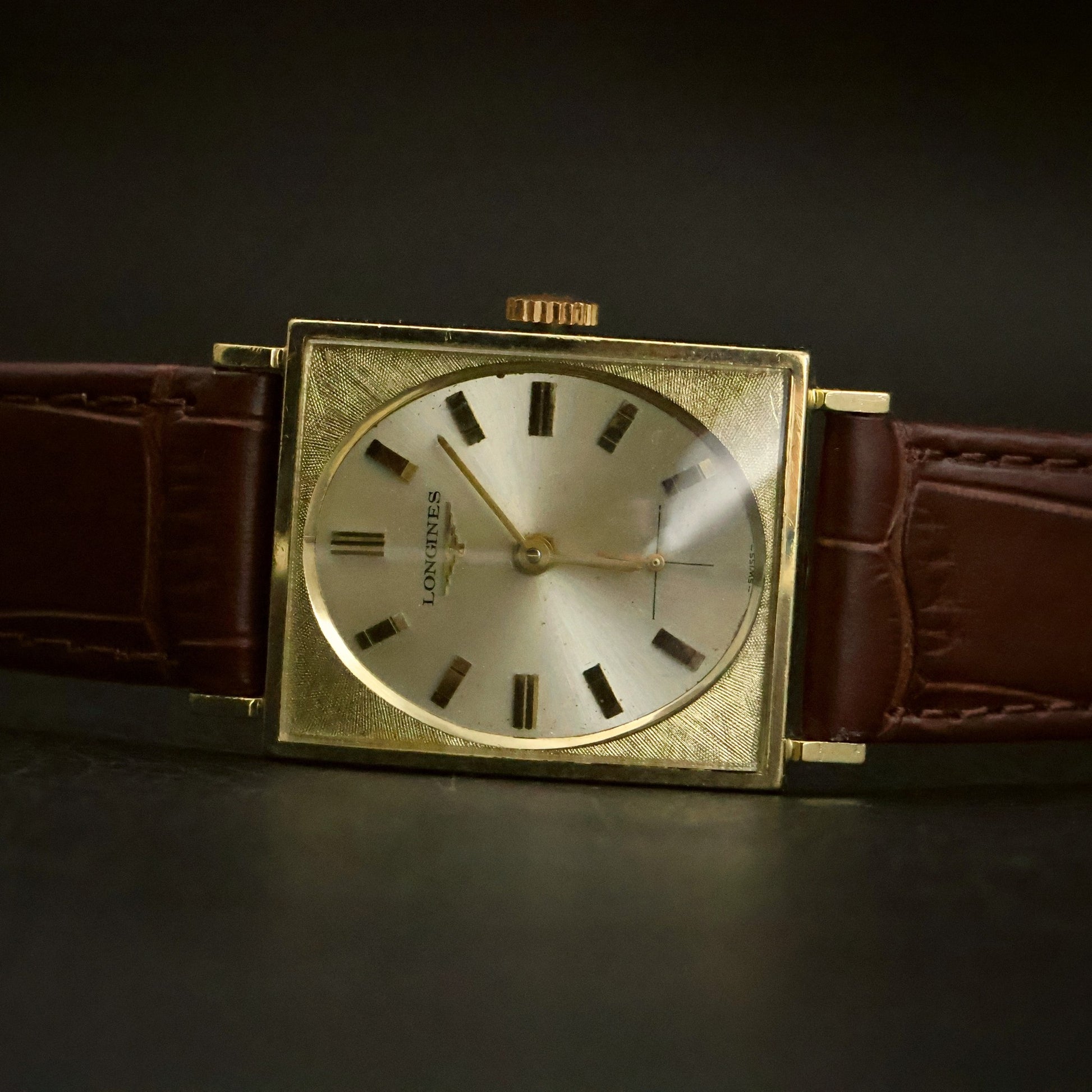 Longines | ChampagneOval Dial | 10K Gold Filled Square Case | Brown Leather, view 2