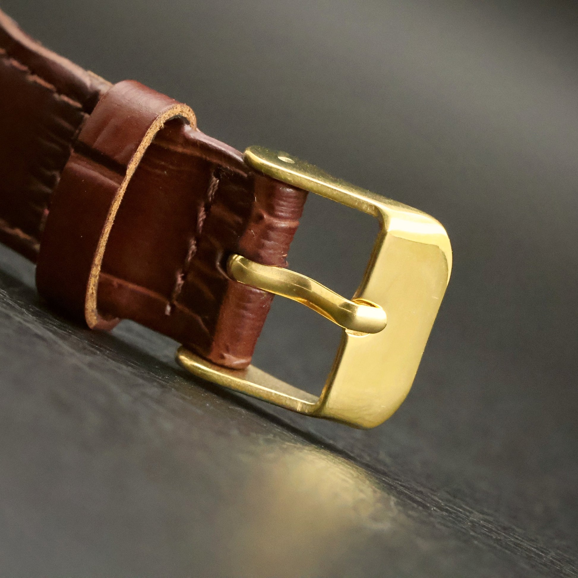 Longines | ChampagneOval Dial | 10K Gold Filled Square Case | Brown Leather, view 15