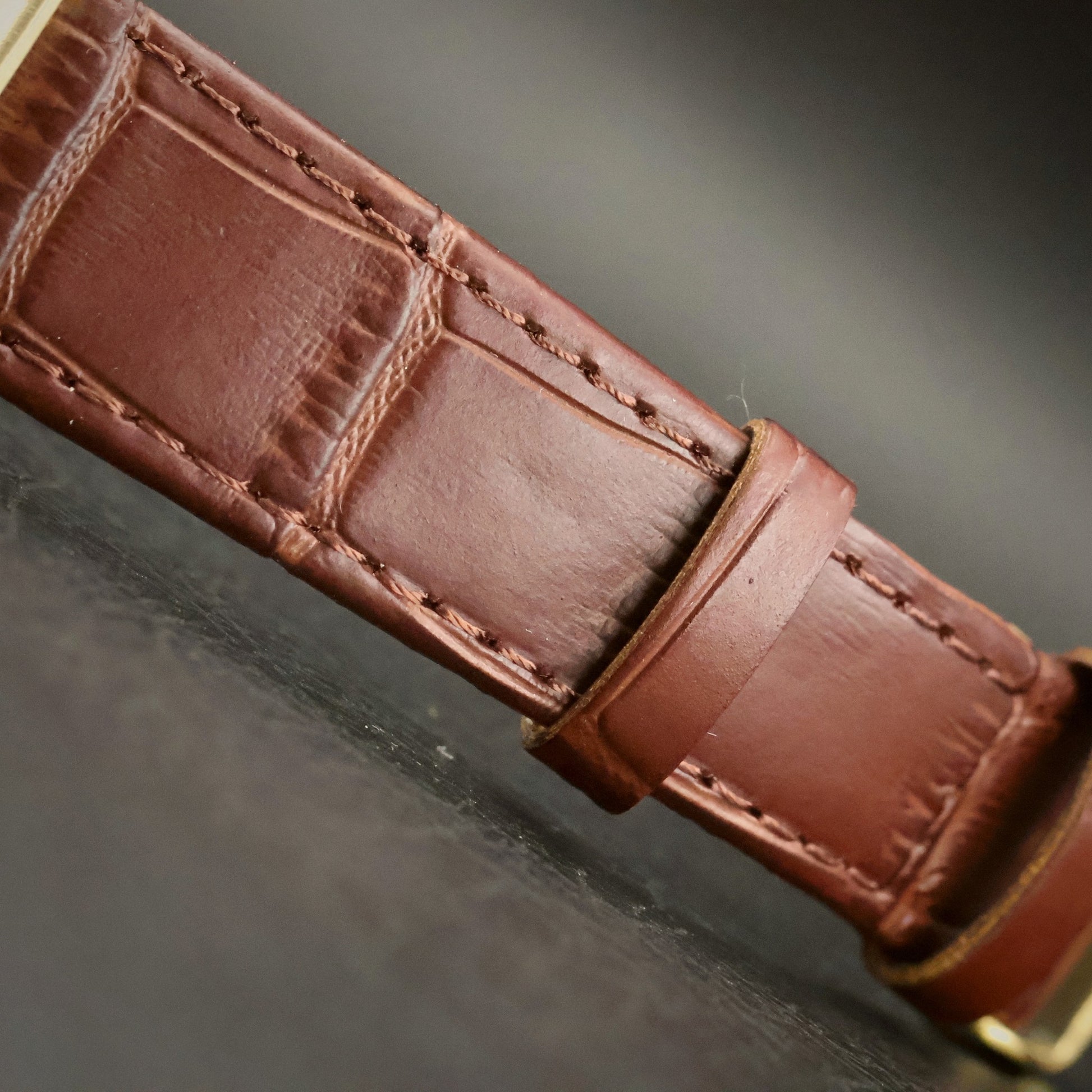 Longines | ChampagneOval Dial | 10K Gold Filled Square Case | Brown Leather, view 16