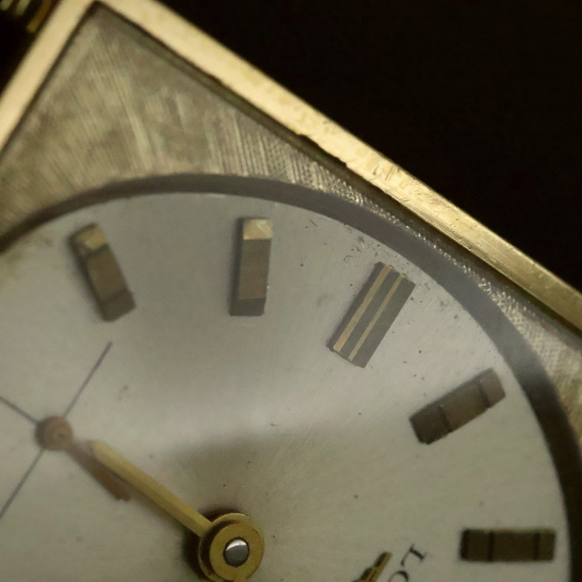 Longines | ChampagneOval Dial | 10K Gold Filled Square Case | Brown Leather, view 8