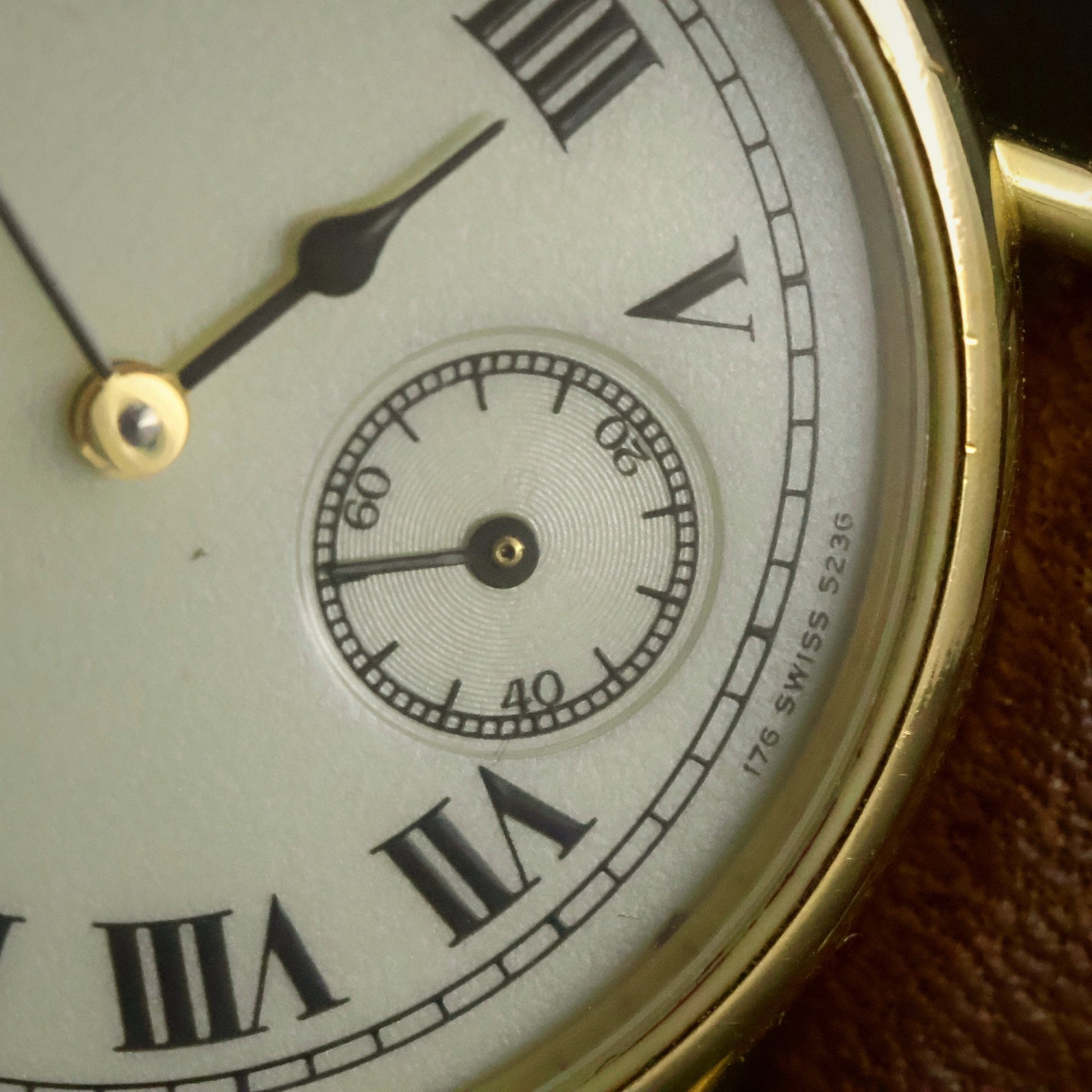 Longines Charleston | Roman Numeral Dial | Sub-Seconds | Gold Tone, view 5