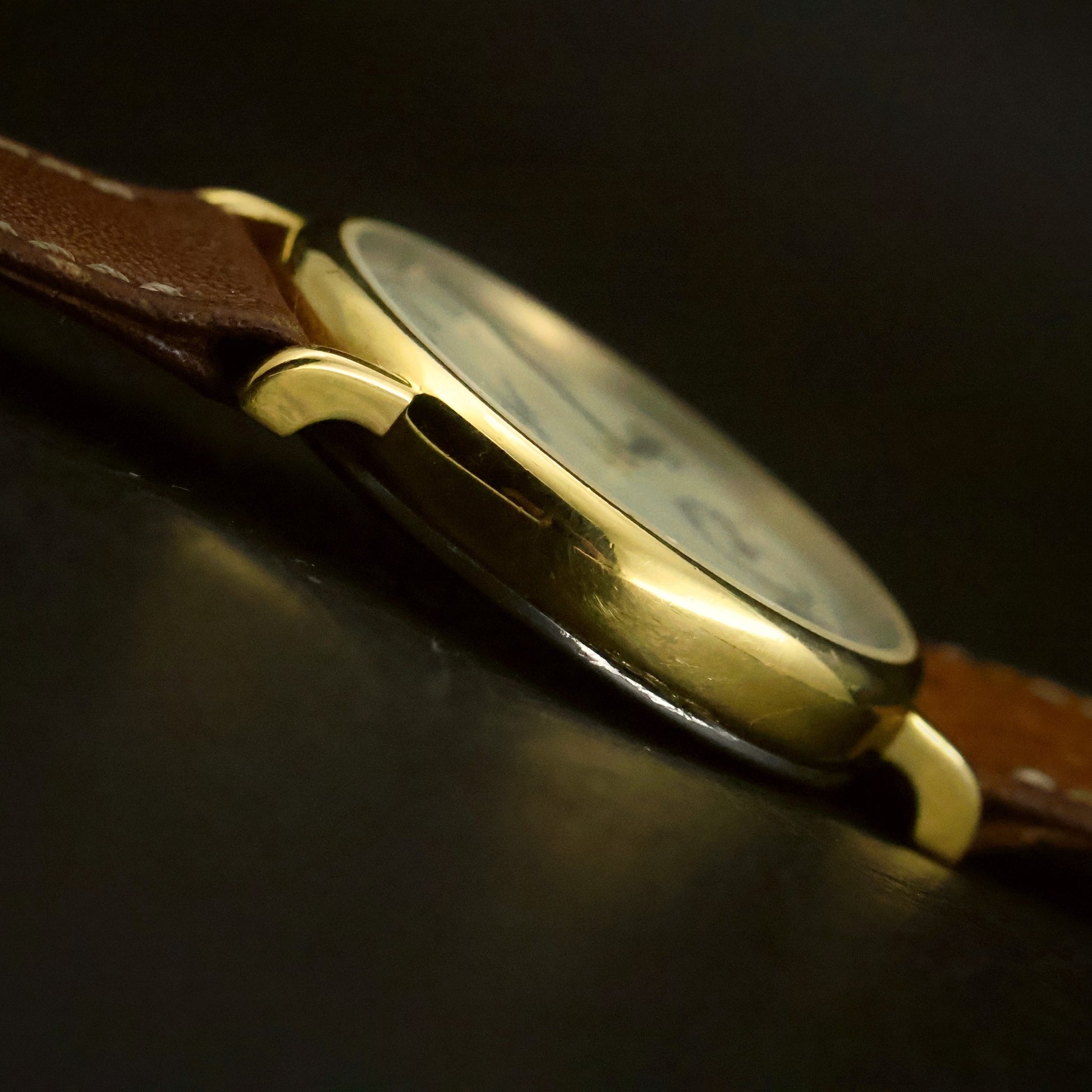 Longines Charleston | Roman Numeral Dial | Sub-Seconds | Gold Tone, view 17