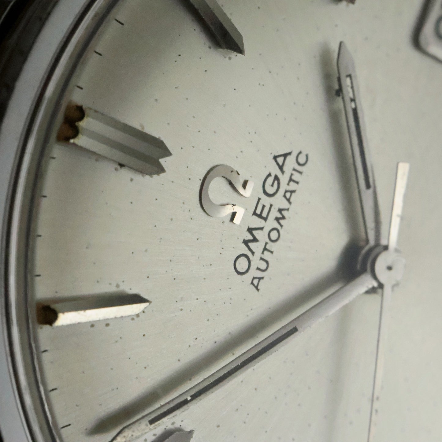 Omega Seamaster Automatic | Silver Dial | Steel | Original Beads of Rice Bracelet, view 8