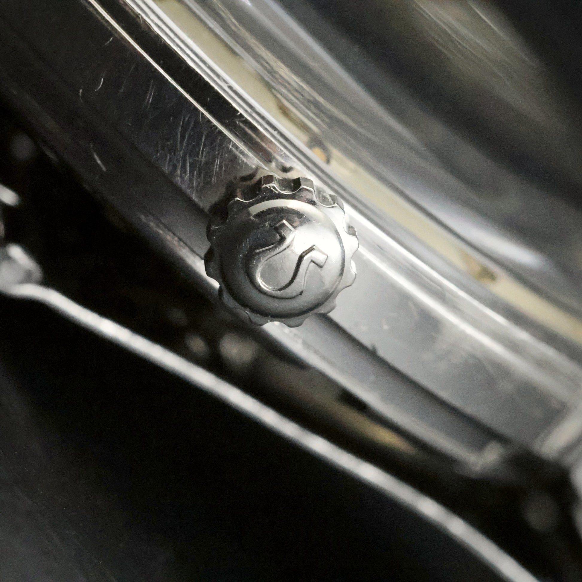Omega Seamaster Automatic | Silver Dial | Steel | Original Beads of Rice Bracelet, view 17