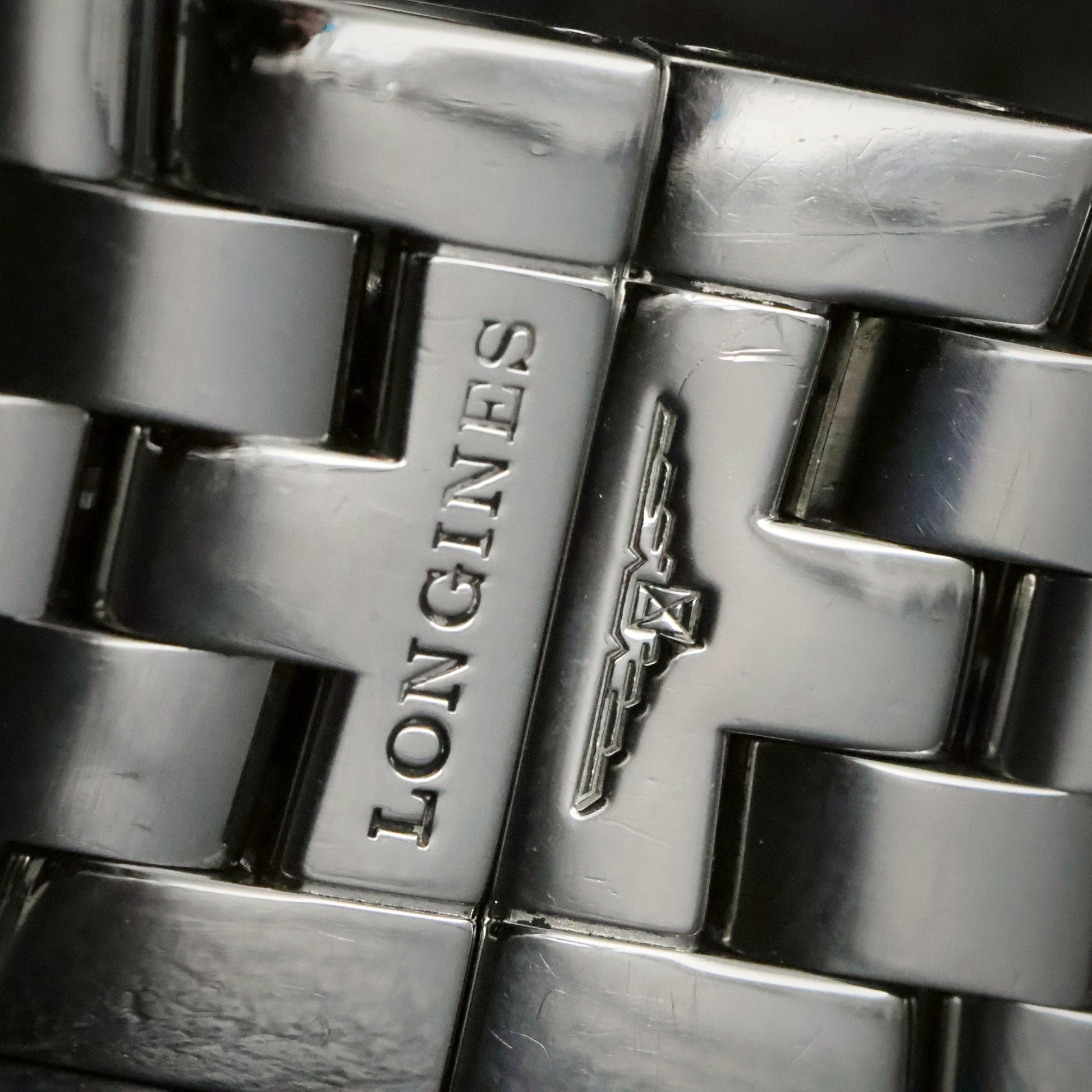 Longines | Silver Dial | Stainless Steel Square Case | Integrated Bracelet, view 13