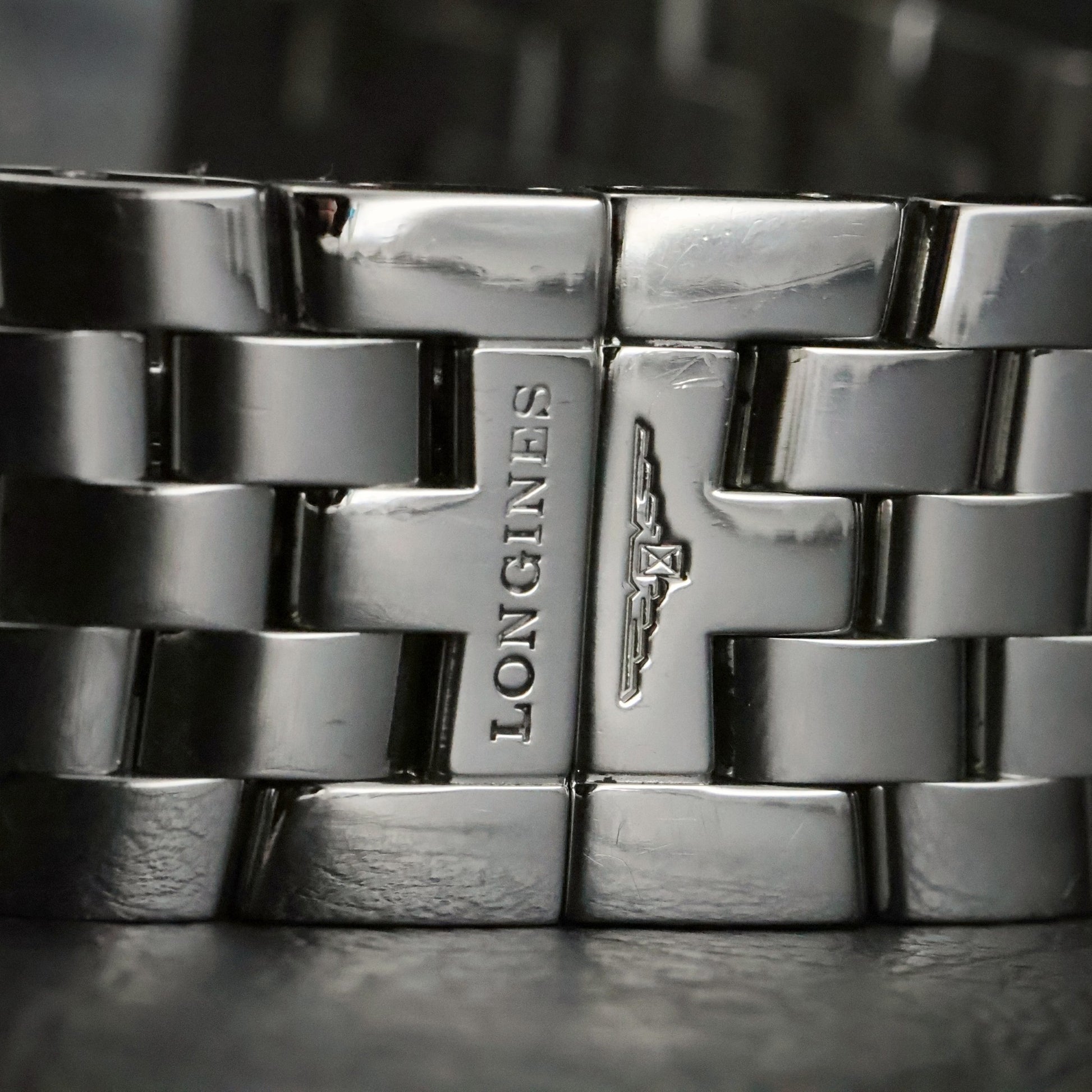 Longines | Silver Dial | Stainless Steel Square Case | Integrated Bracelet, view 14
