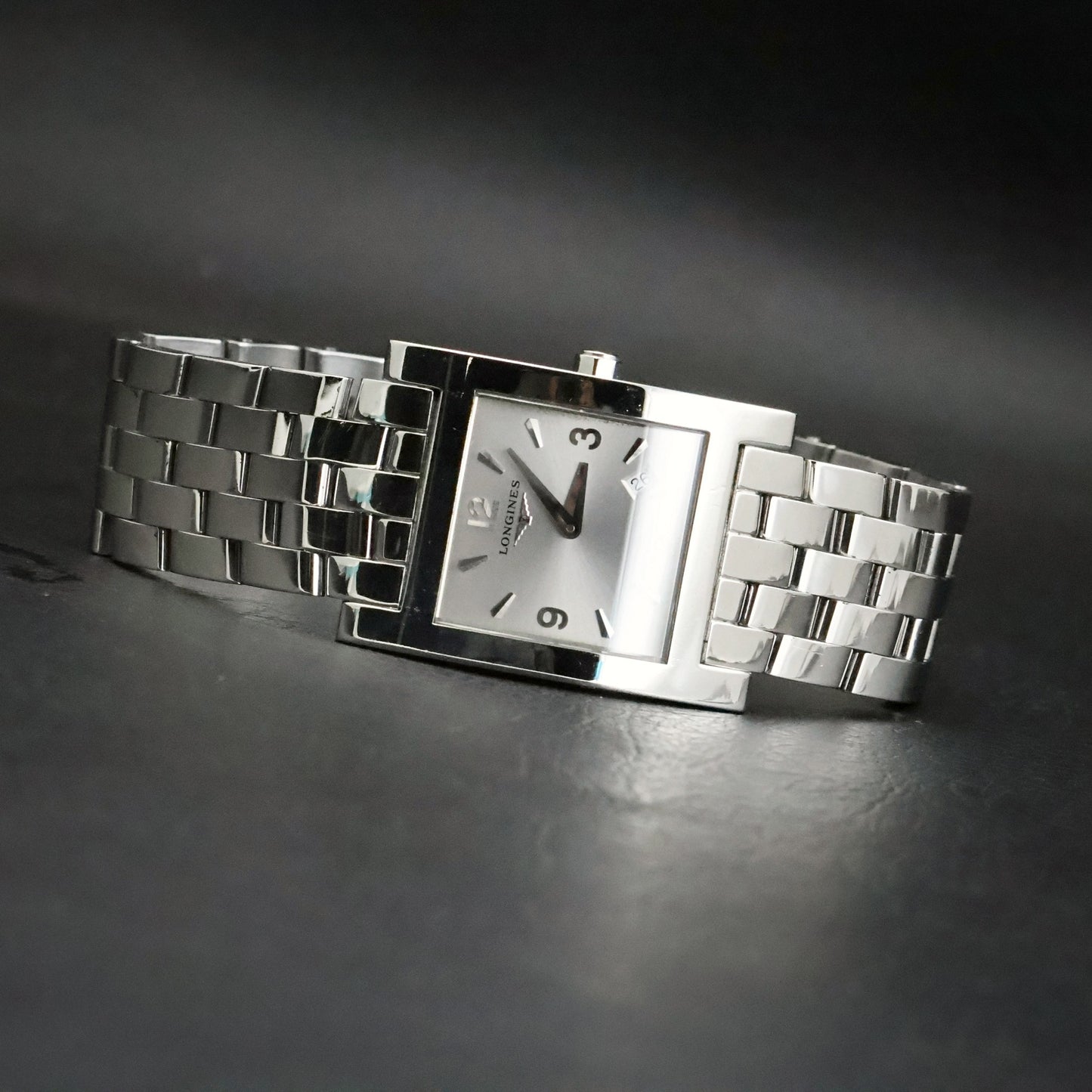 Longines | Silver Dial | Stainless Steel Square Case | Integrated Bracelet, view 19