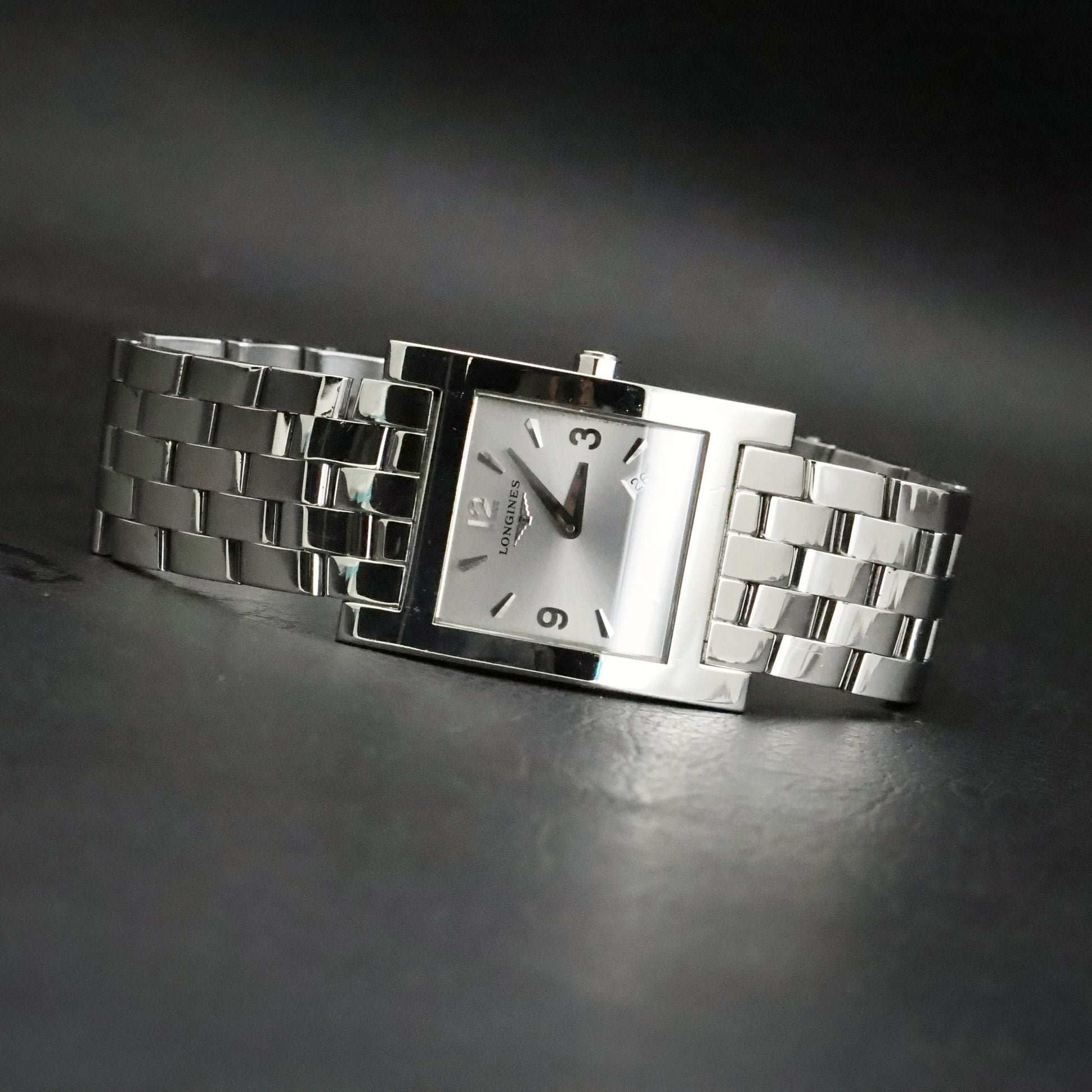 Longines | Silver Dial | Stainless Steel Square Case | Integrated Bracelet, view 19