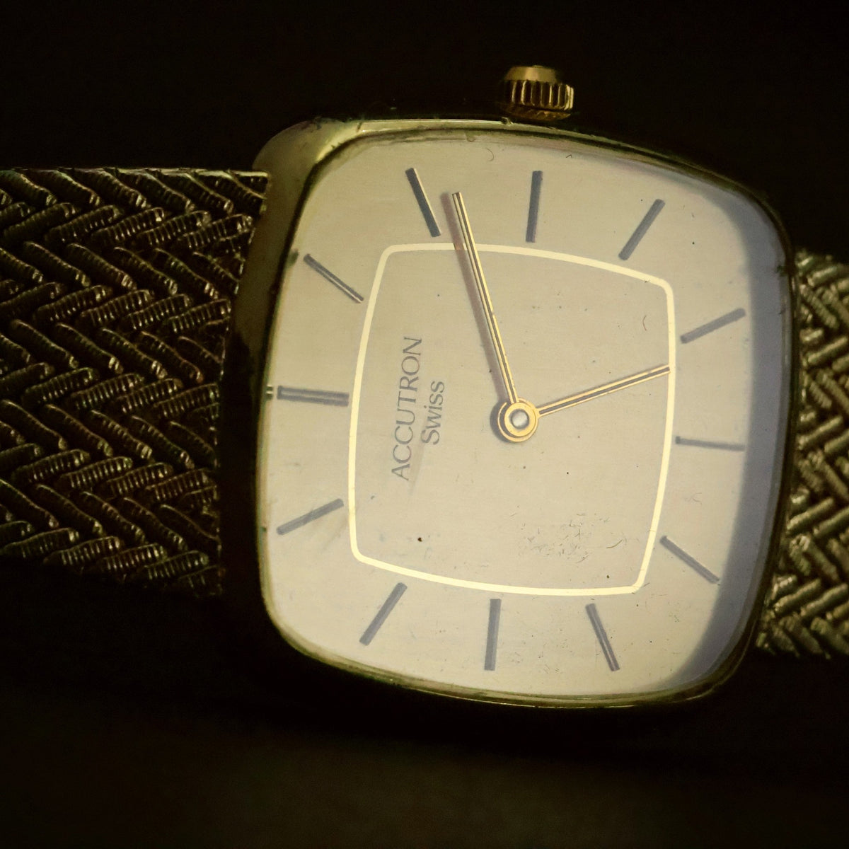 Accutron Swiss | Champagne Dial | Gold-Tone Cushion | Woven Mesh Bracelet, view 3