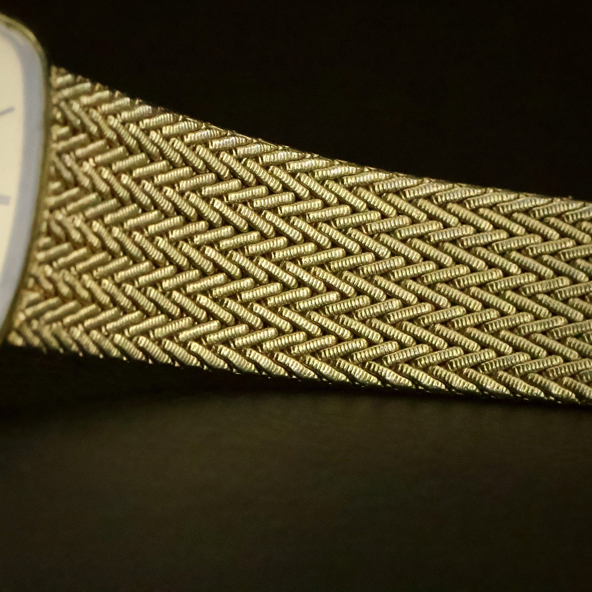 Accutron Swiss | Champagne Dial | Gold-Tone Cushion | Woven Mesh Bracelet, view 15