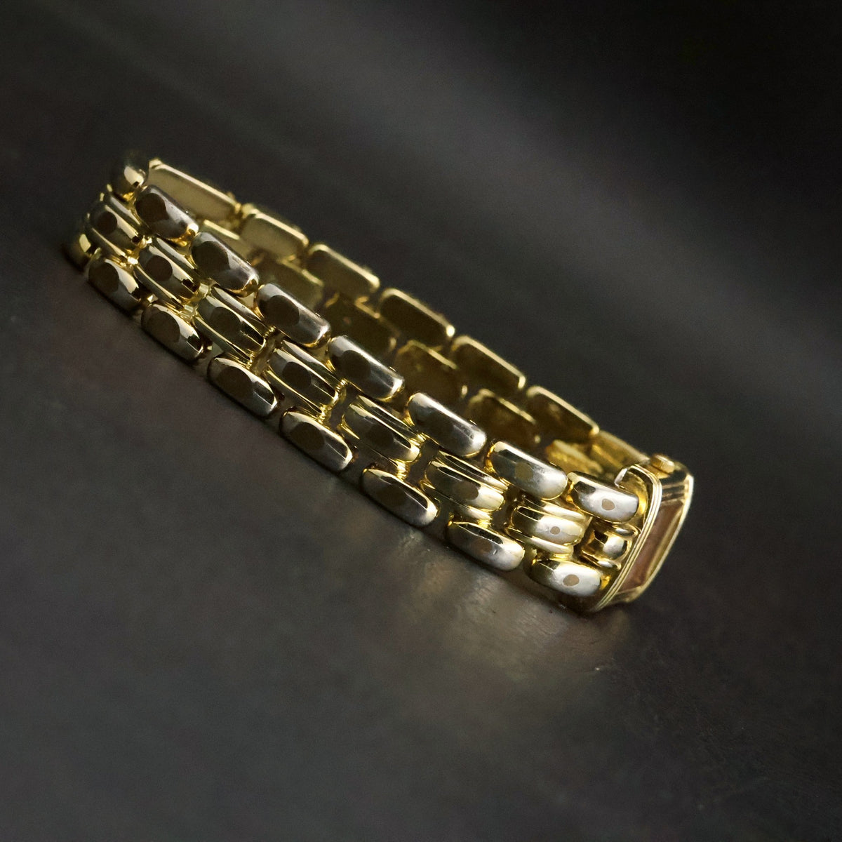 Citizen Elegance | Two-Tone Roman Dial | Gold-Tone Rectangular | Fancy-Link Bracelet, view 8