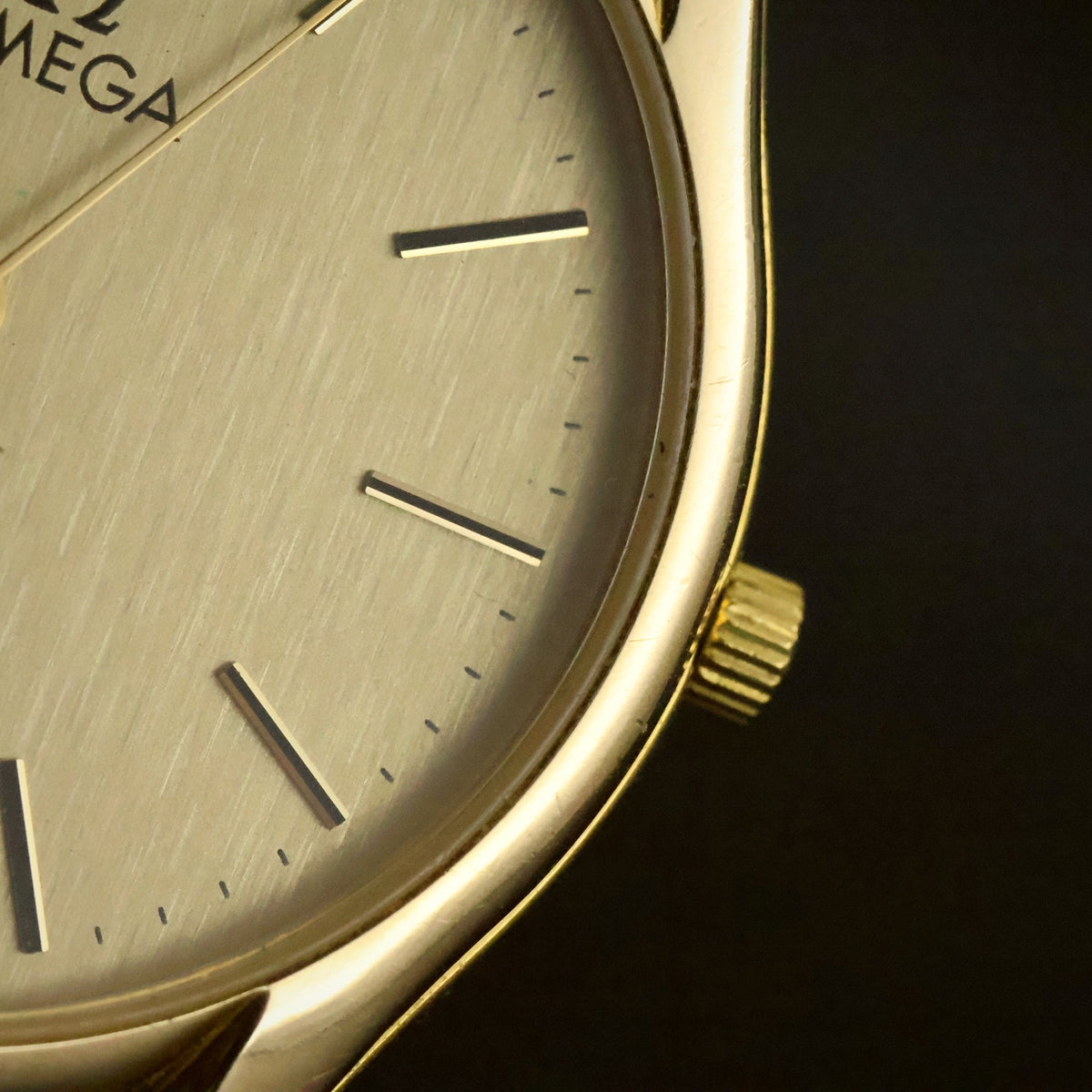 Omega De Ville | Champagne Dial | Gold-Plated | Quartz | Flared Lugs, view 14
