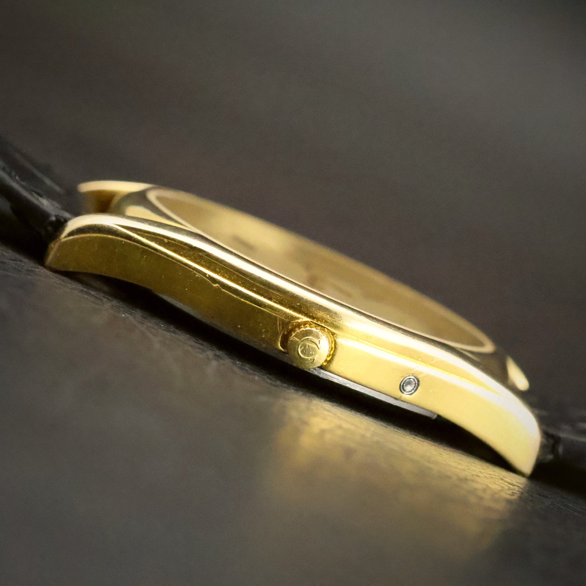Omega De Ville | Champagne Dial | Gold-Plated | Quartz | Flared Lugs, view 17