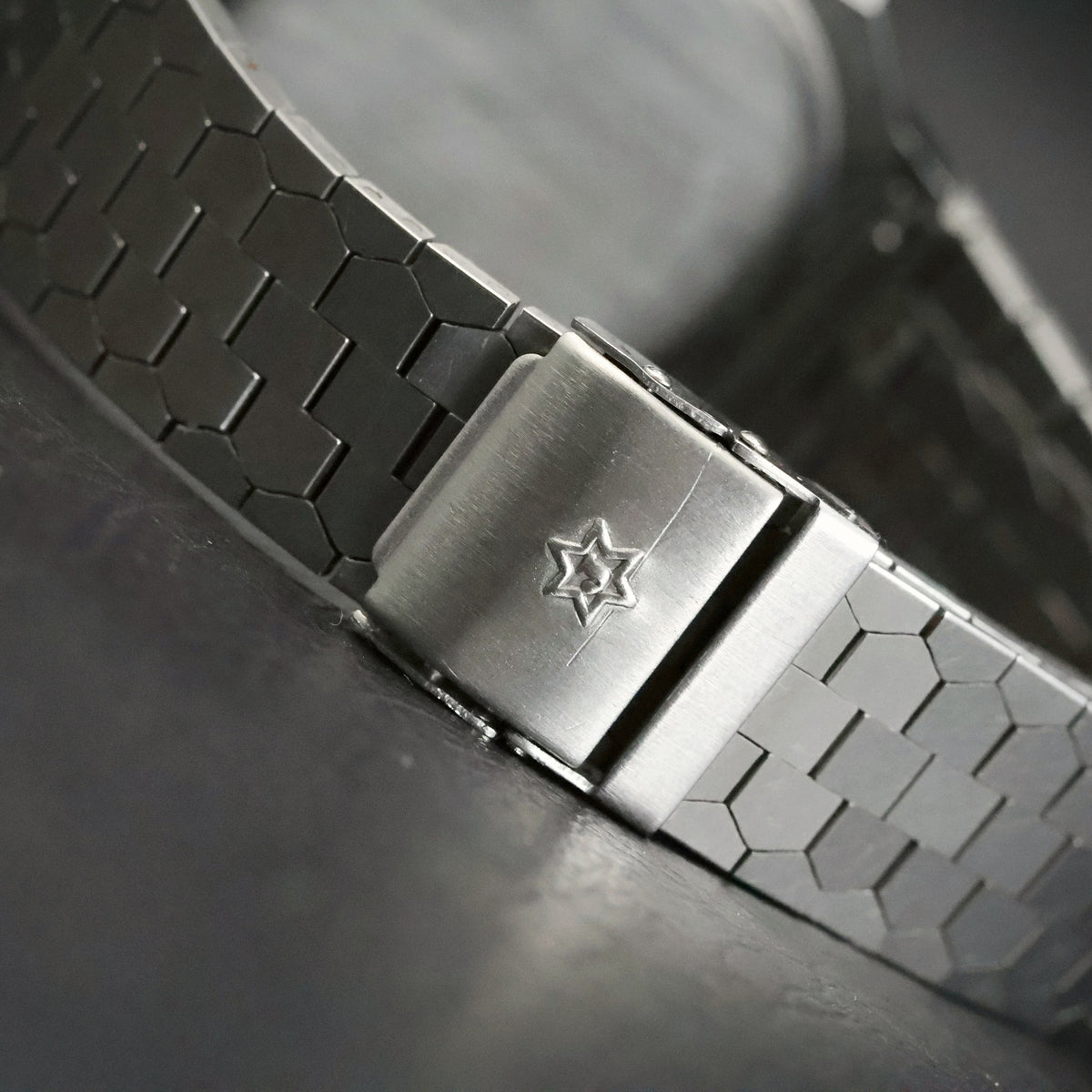 Longines Quartz | Octagonal Two-Tone | White Roman Dial | Integrated Bracelet, view 20