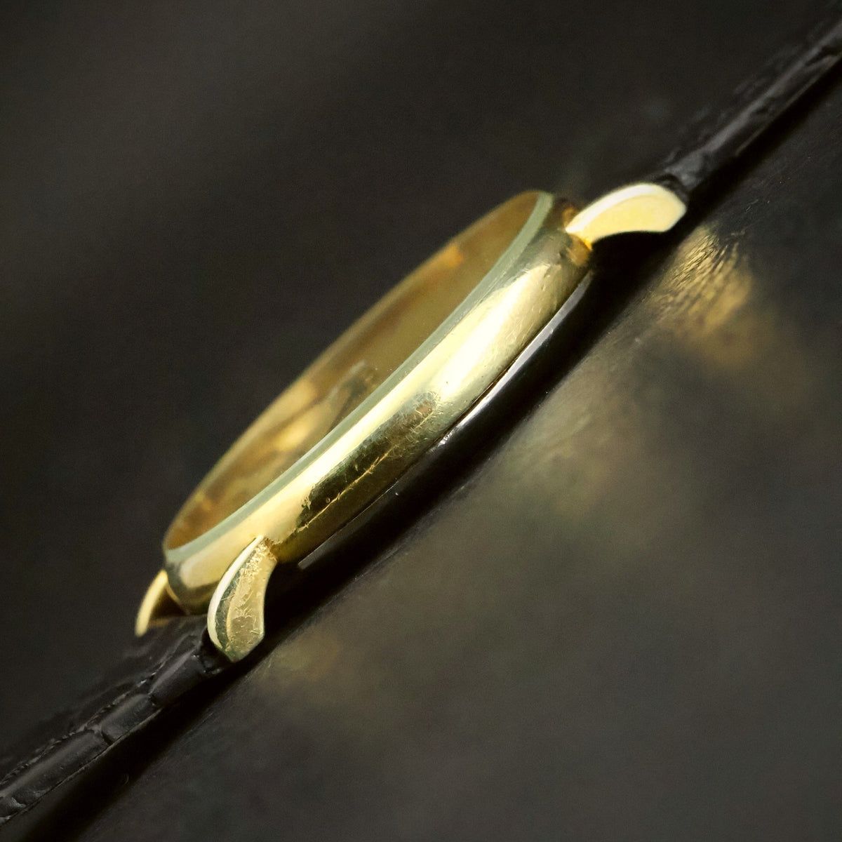 Longines Ultra-Thin Quartz | Champagne Dial | Gold Plated | Full Set with 1984 Certificate, view 29