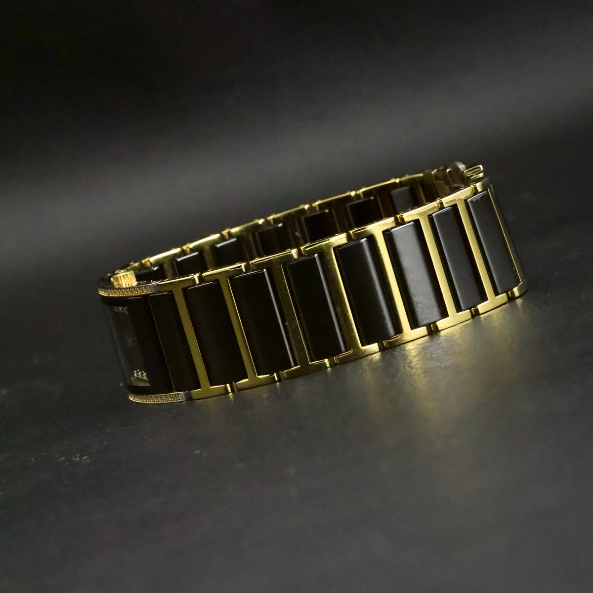 Rado DiaStar Integral Jubile | Black Ceramic | Diamond-Set | Gold PVD, view 3