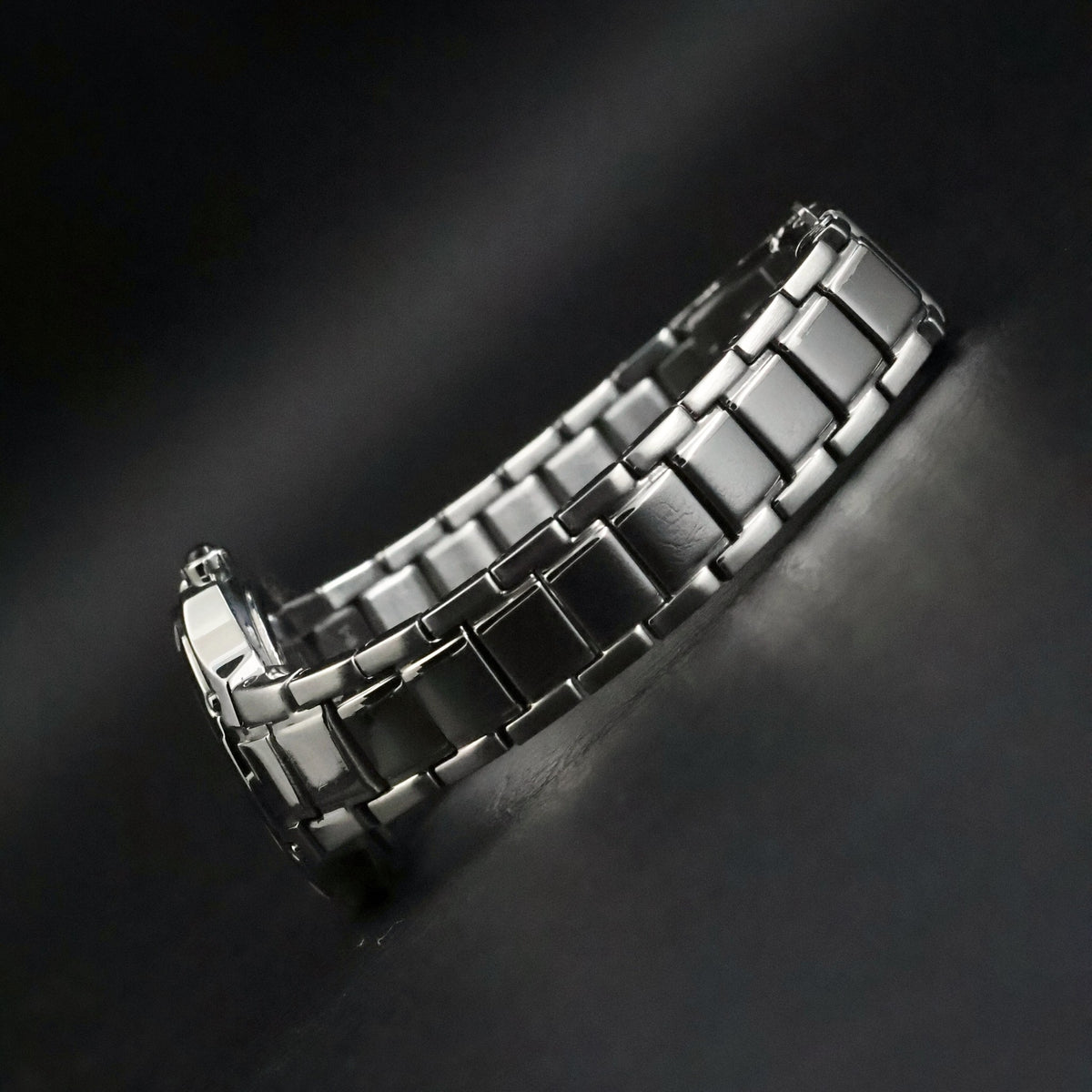 Seiko Coutura Ladies | Pink Mother-of-Pearl | Diamond Markers | Sapphire Crystal, view 9