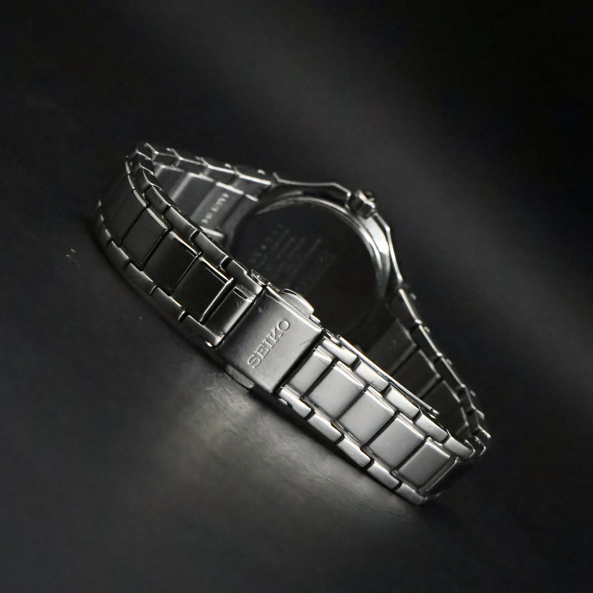 Seiko Coutura Ladies | Pink Mother-of-Pearl | Diamond Markers | Sapphire Crystal, view 10