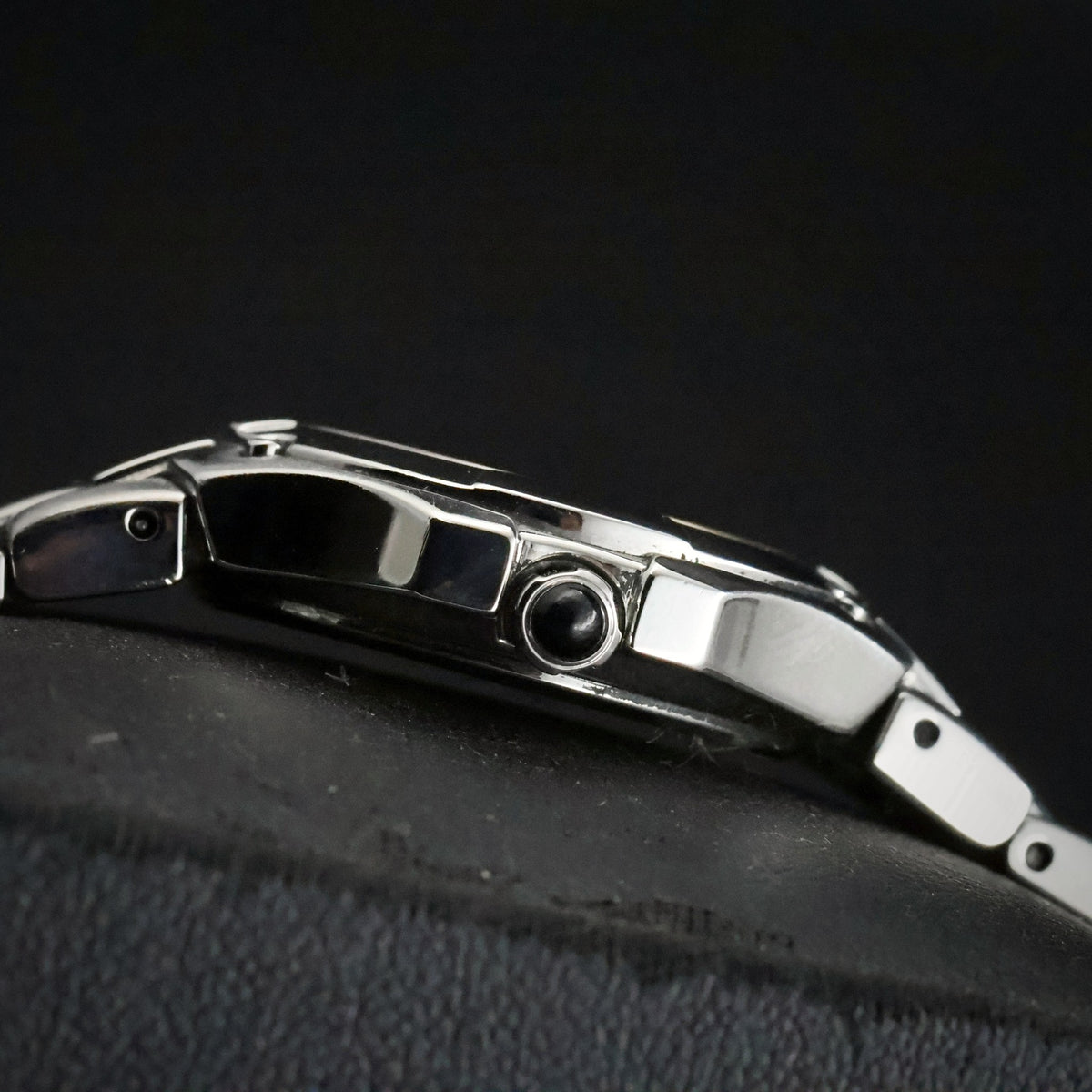 Seiko Coutura Ladies | Pink Mother-of-Pearl | Diamond Markers | Sapphire Crystal, view 14