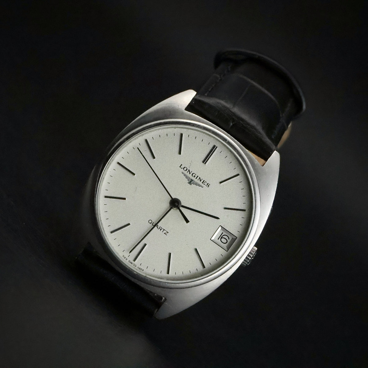 Longines Quartz | Tapisserie Silver Dial | Steel | Calibre L729 | 1980s, view 12