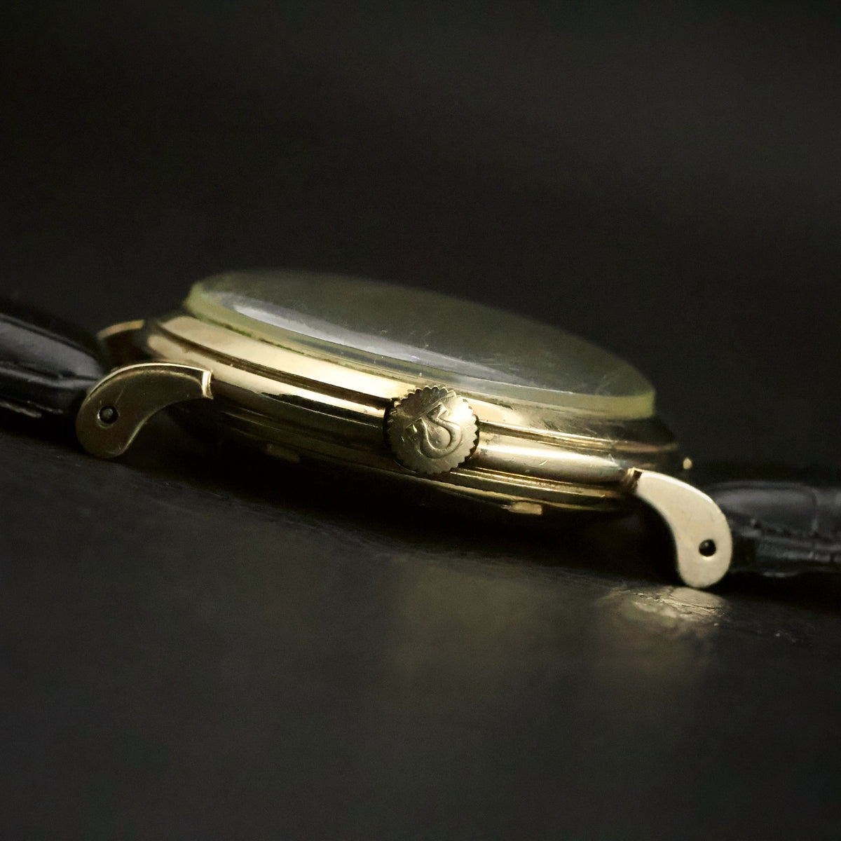 Omega Automatic | Cream Dial | Arrowhead Markers | 14K Gold Filled | 1950s, view 17