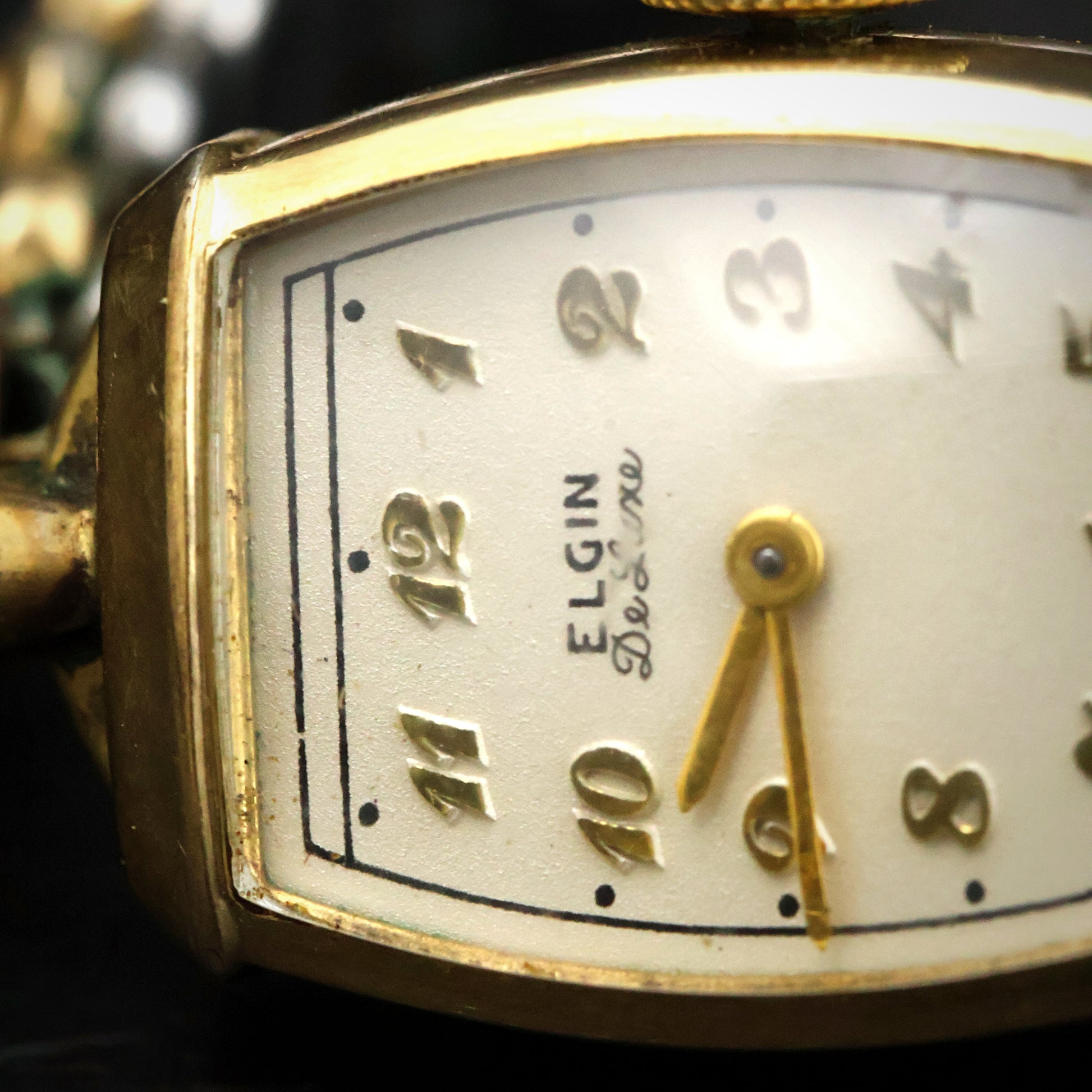Elgin De Luxe Gold-Filled Tonneau Ladies' Watch