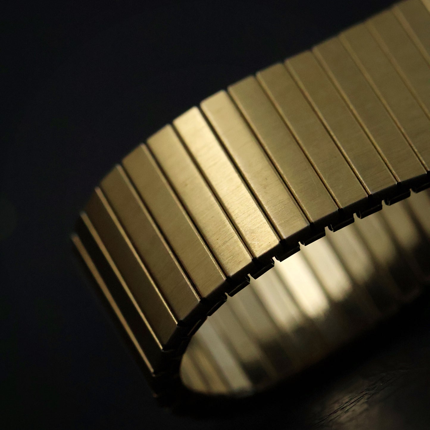 Timex Classic Gold Quartz Expansion Bracelet Watch