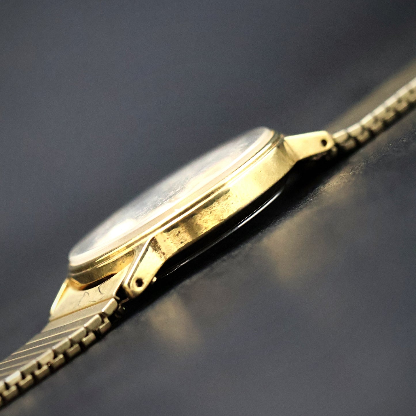 Timex Classic Gold Quartz Expansion Bracelet Watch