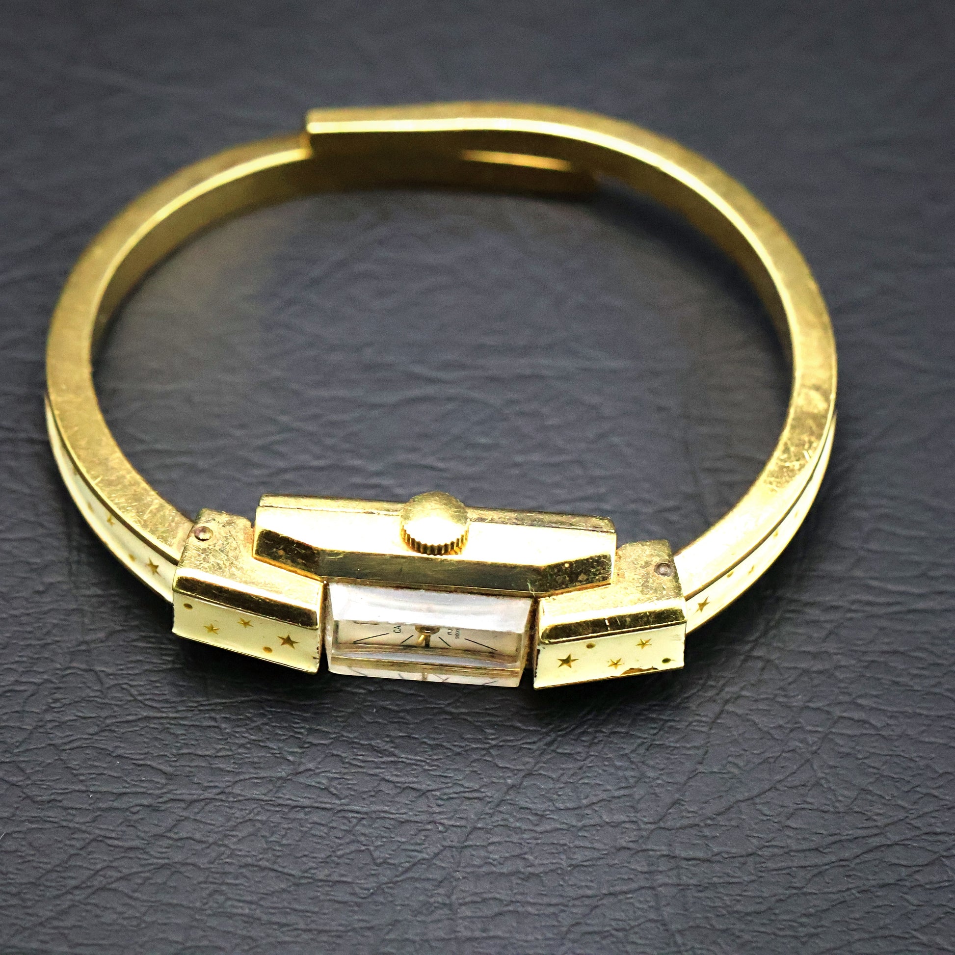 Caron 17-Jewel Cream Enamel Star Bangle