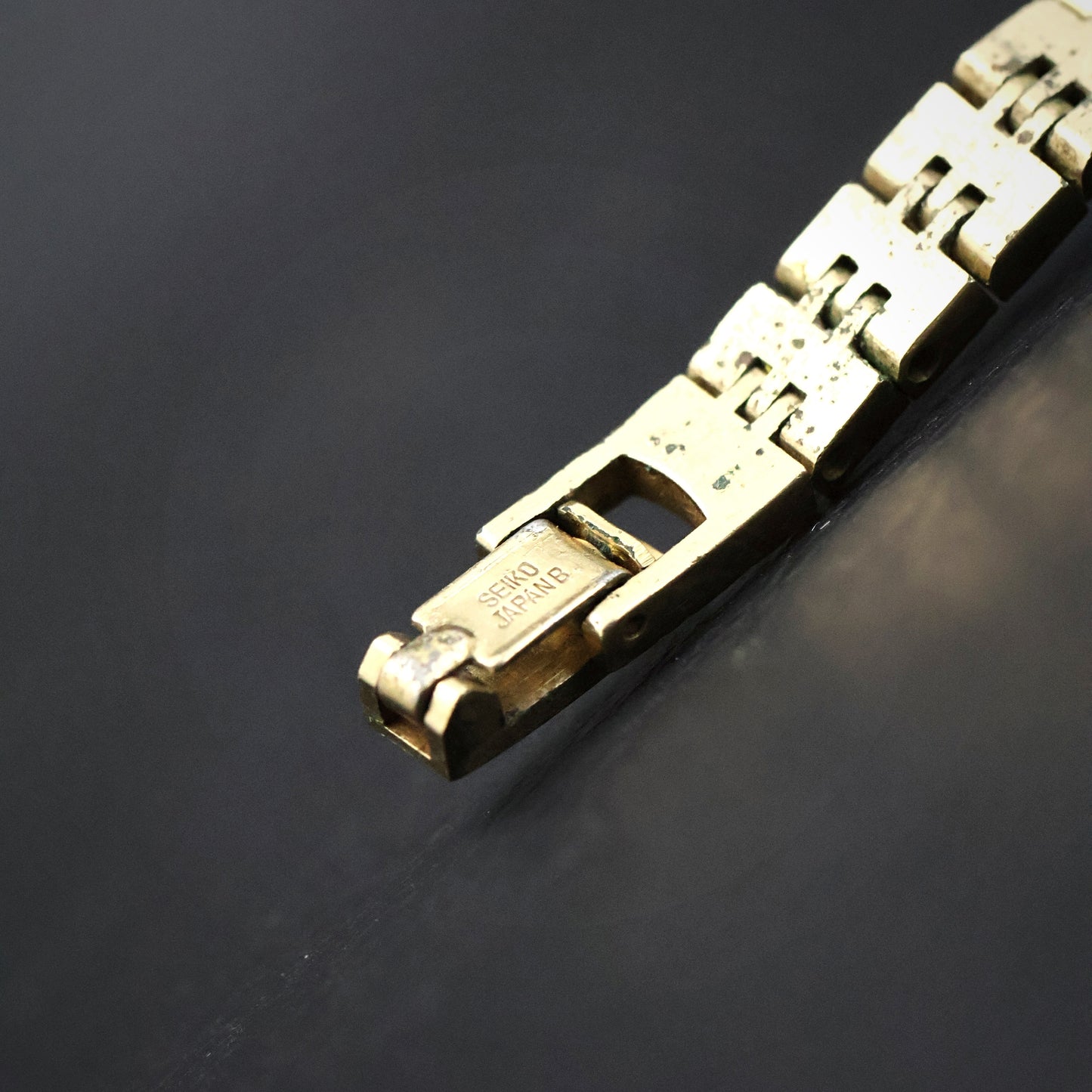 Seiko Gold Oval with Geometric Bracelet